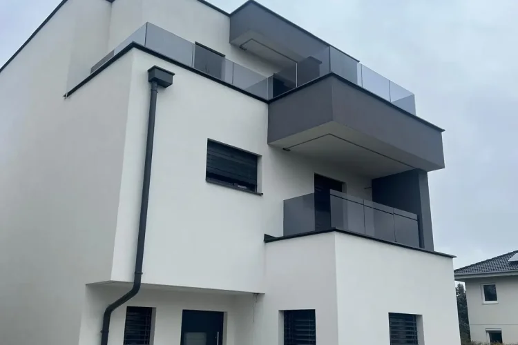 Projekt 3 - Media (1)